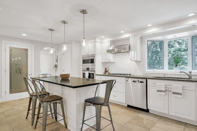 32 Webster Rd, Lexington, MA 02421