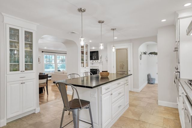 32 Webster Rd, Lexington, MA 02421