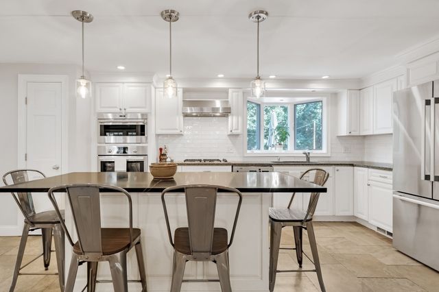 32 Webster Rd, Lexington, MA 02421