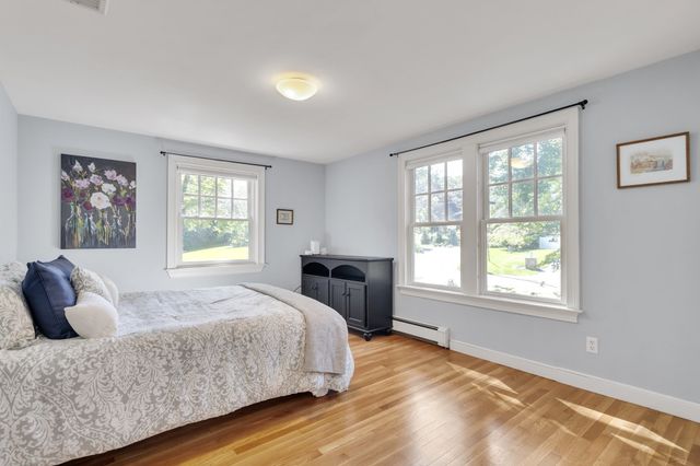 32 Webster Rd, Lexington, MA 02421