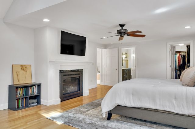 32 Webster Rd, Lexington, MA 02421