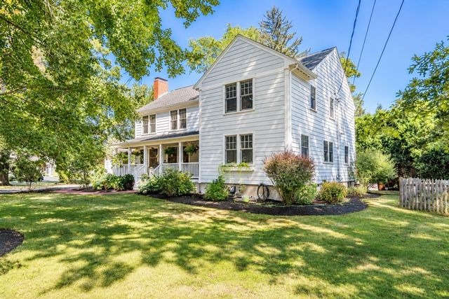 32 Webster Rd, Lexington, MA 02421