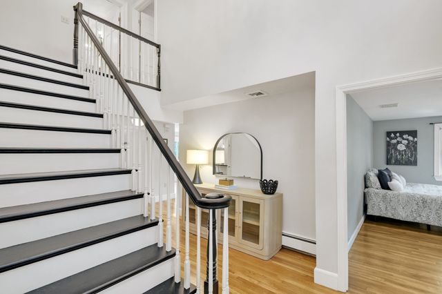 32 Webster Rd, Lexington, MA 02421