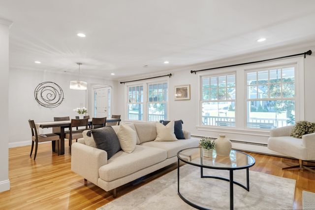 32 Webster Rd, Lexington, MA 02421