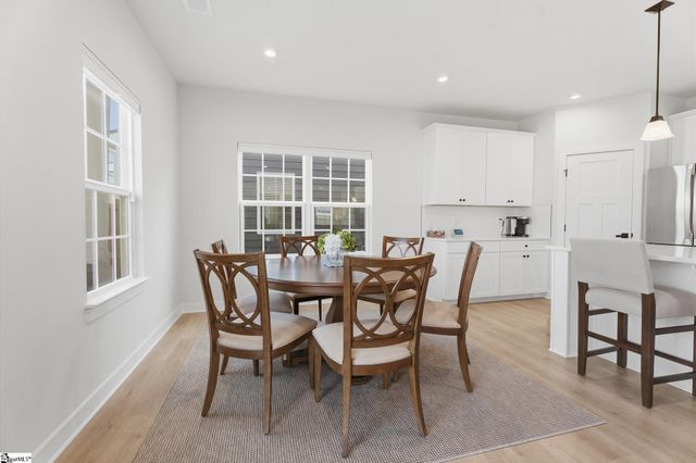 858 Lady Fern Drive, Woodruff, SC 29388