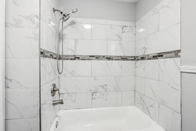 9720 S Exchange Avenue, Chicago, IL 60617