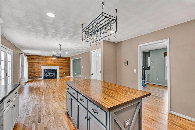 2540 Blue Ridge Springs RD, Blue Ridge, VA 24064