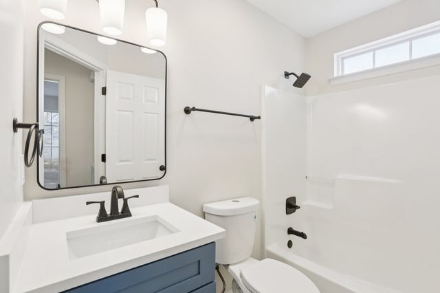 1147 Fitzpatrick Rd, Nashville, TN 37214