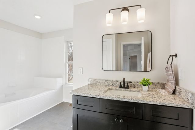 1147 Fitzpatrick Rd, Nashville, TN 37214