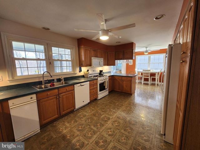 215 GARNETT RD, Joppa, MD 21085