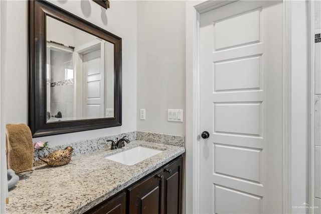 9541 Charles Green Road, Monte Alto, TX 78538