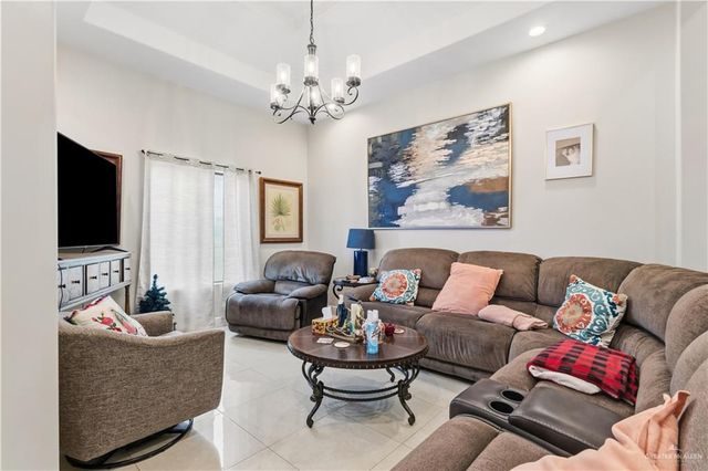 9541 Charles Green Road, Monte Alto, TX 78538