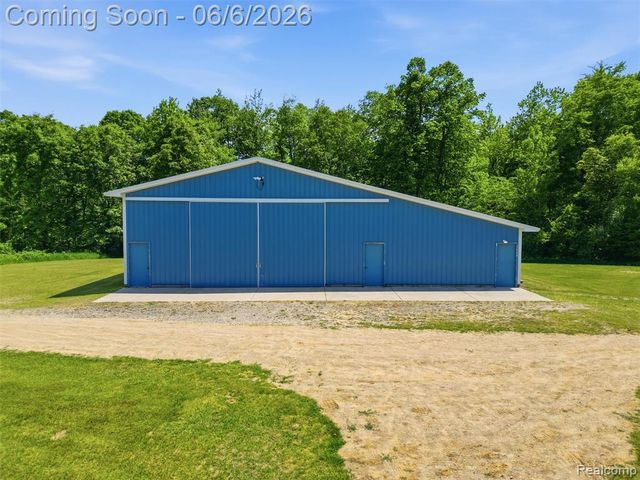 12121 Ladd Road, Brooklyn, MI 49230