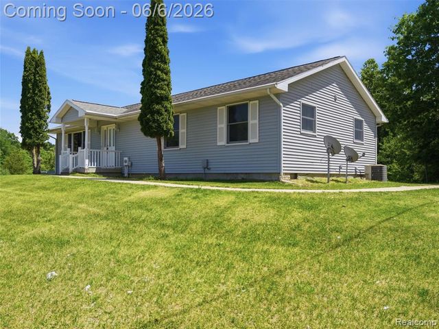 12121 Ladd Road, Brooklyn, MI 49230