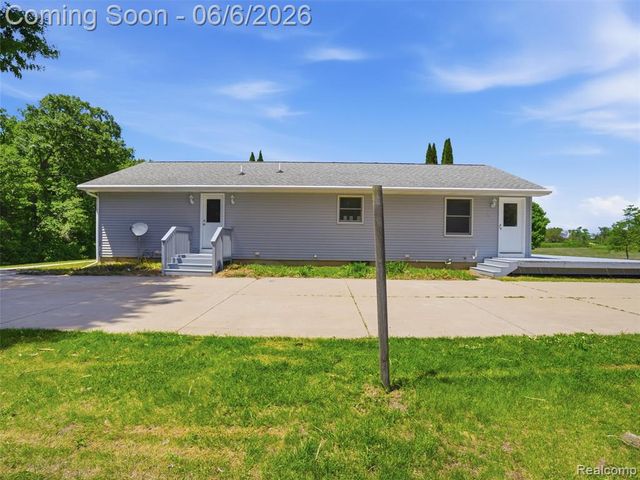 12121 Ladd Road, Brooklyn, MI 49230