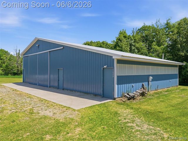 12121 Ladd Road, Brooklyn, MI 49230