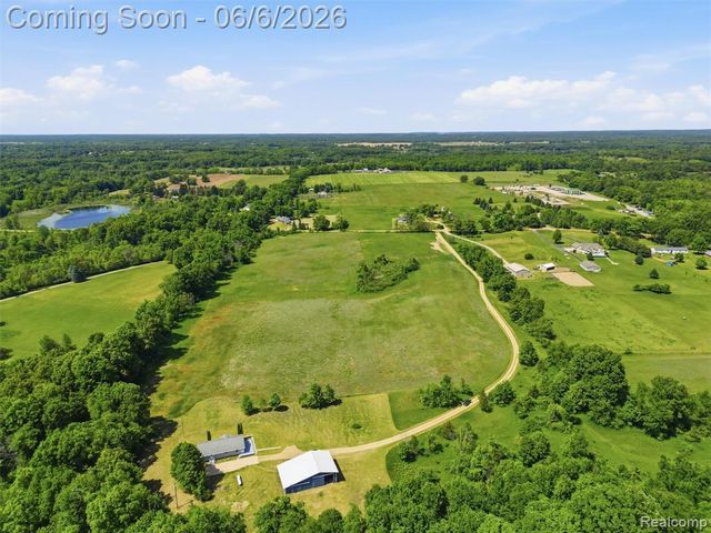 12121 Ladd Road, Brooklyn, MI 49230