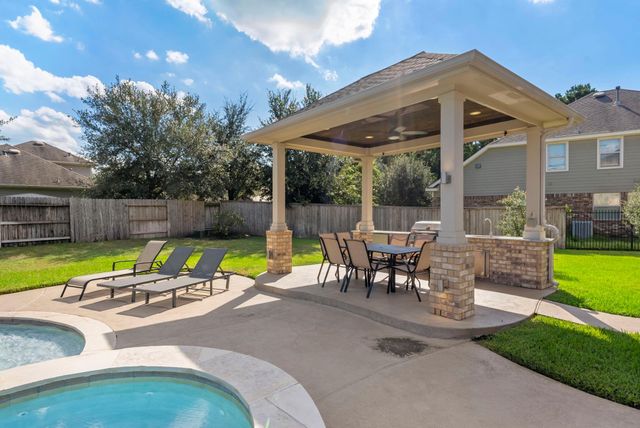 119 Wood Drake Place, Tomball, TX 77375