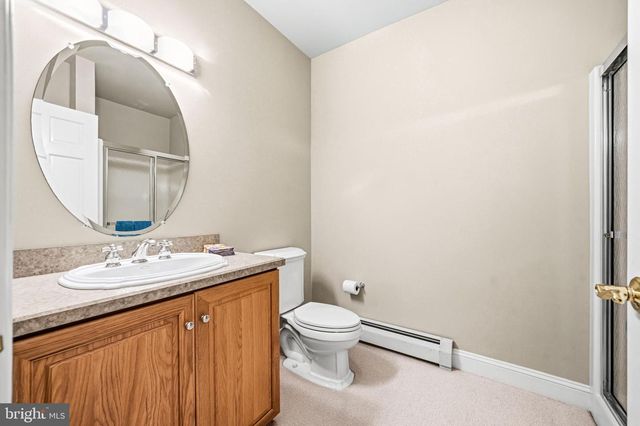 7 MERCER GATE DR, Doylestown, PA 18901