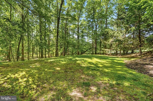 7 MERCER GATE DR, Doylestown, PA 18901