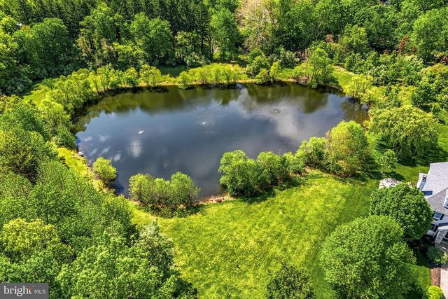 7 MERCER GATE DR, Doylestown, PA 18901