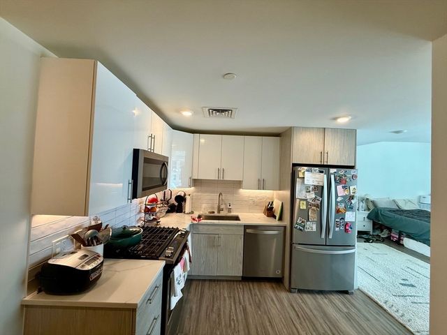386 Market Street 404, Boston, MA 02135