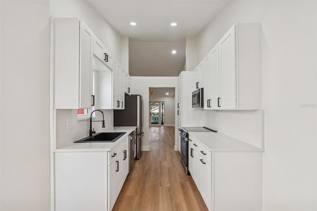 115 STEEPLECHASE LANE, Palm Harbor, FL 34684