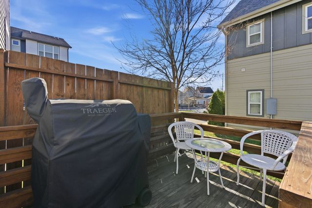 1208 Nations Dr, Nashville, TN 37209