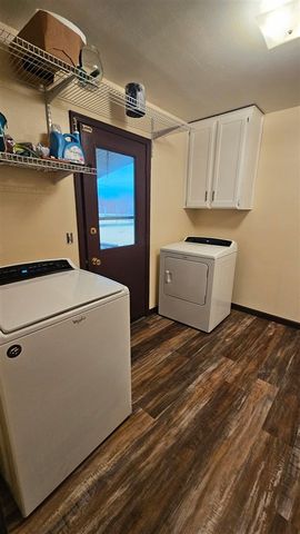 107 N 21st St, Frederick, OK 73542