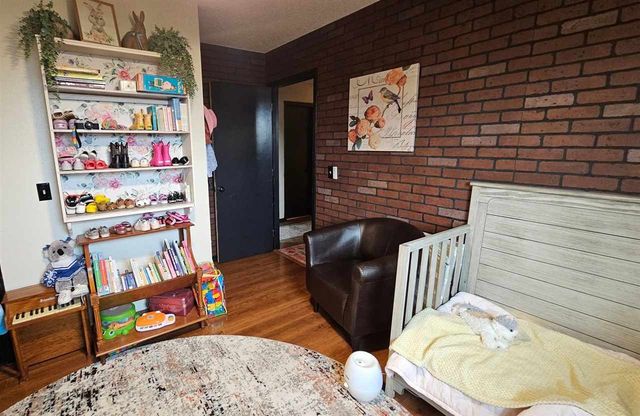 107 N 21st St, Frederick, OK 73542