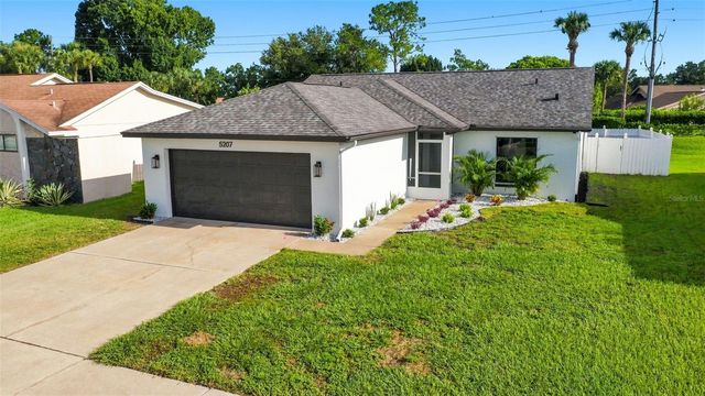 5207 DESMOND LANE, Orlando, FL 32821