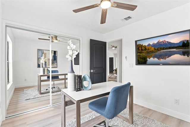 5207 DESMOND LANE, Orlando, FL 32821
