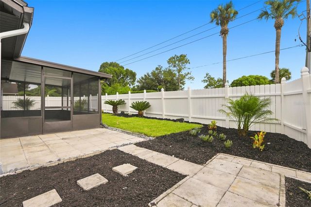 5207 DESMOND LANE, Orlando, FL 32821