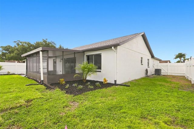 5207 DESMOND LANE, Orlando, FL 32821