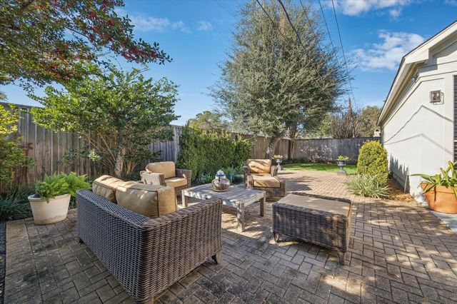 110 Big Hollow Lane, Houston, TX 77042