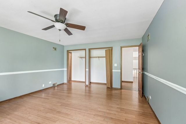 1191 Hunters Lane, Libertyville, IL 60048