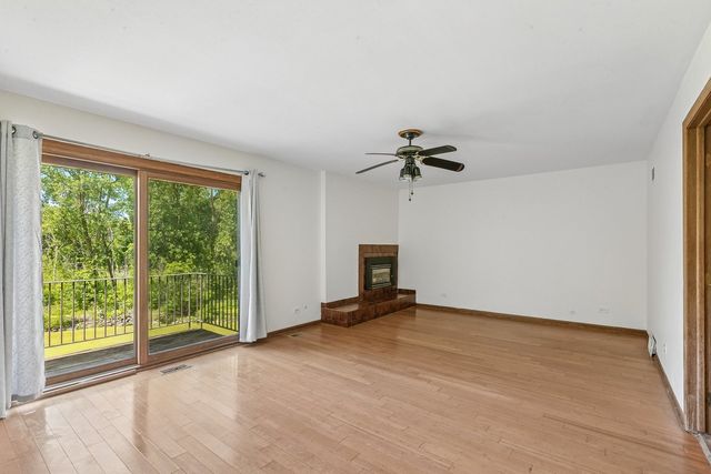 1191 Hunters Lane, Libertyville, IL 60048