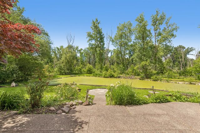 1191 Hunters Lane, Libertyville, IL 60048