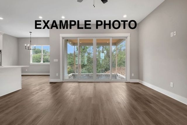 3389 Les Chappell Rd, Spring Hill, TN 37174
