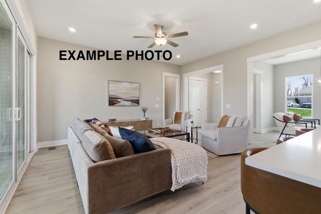 3389 Les Chappell Rd, Spring Hill, TN 37174