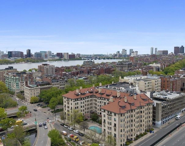 416 Commonwealth Ave 312, Boston, MA 02115