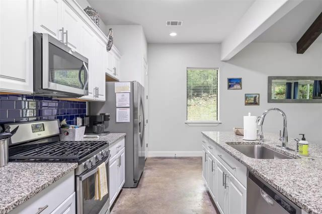 20714 Harrison CV, Lago Vista, TX 78645