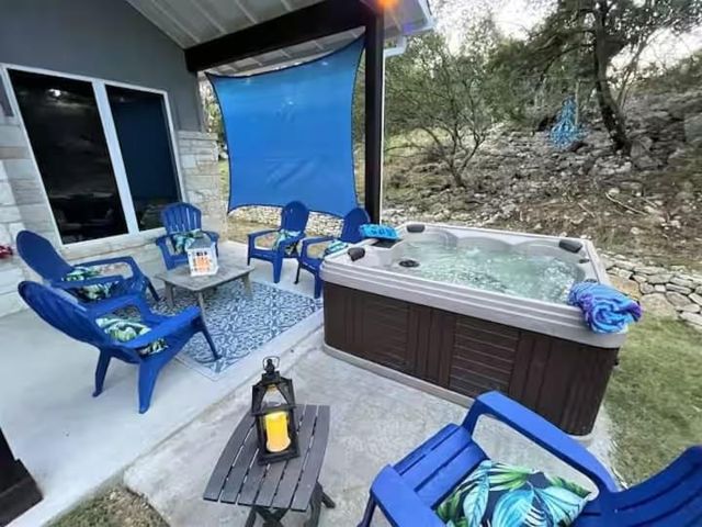 20714 Harrison CV, Lago Vista, TX 78645