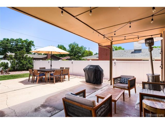 1558 S Gray St, Lakewood, CO 80232