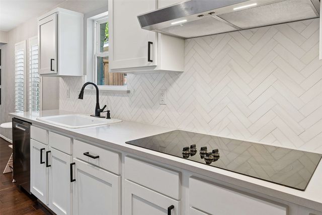 8515 Vista View, Dallas, TX 75243