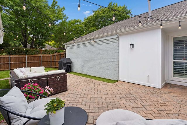 8515 Vista View, Dallas, TX 75243