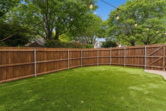 8515 Vista View, Dallas, TX 75243