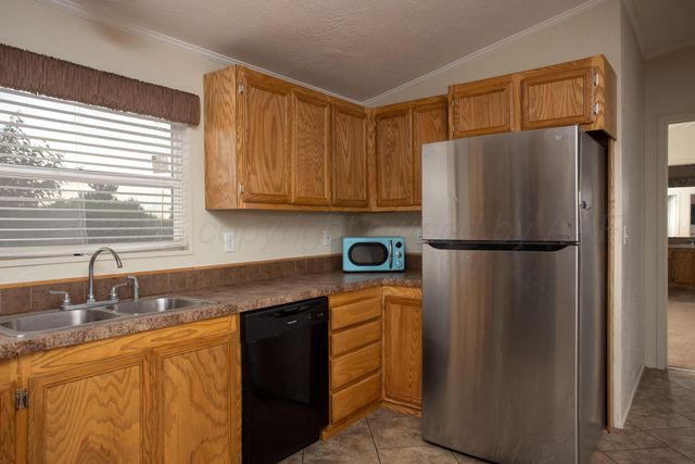 1606 BLACKFOOT Trail, Amarillo, TX 79118