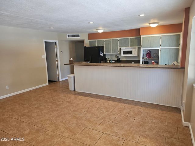 1409 E Alameda Drive, Tempe, AZ 85282