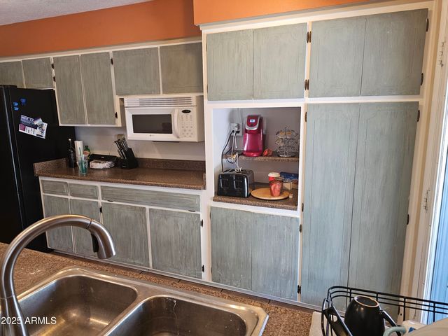 1409 E Alameda Drive, Tempe, AZ 85282